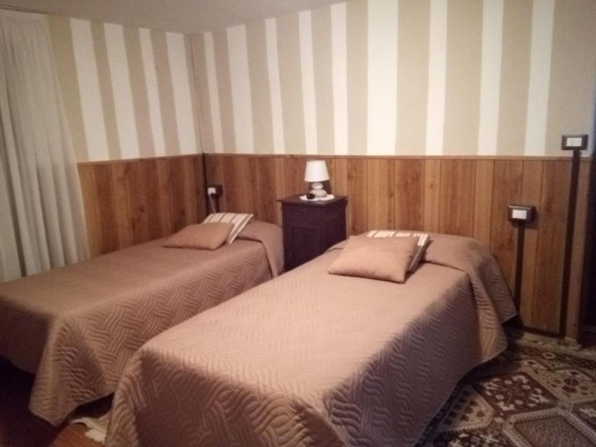 Casa Vacanza Pizzo Camino Calasca-Castiglione Exteriör bild